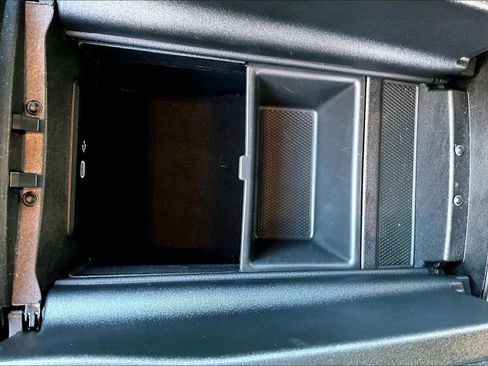 Certified 2025 Mercedes-Benz GLE 350 4MATIC image 26