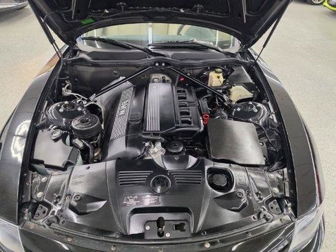 Used 2005 BMW Z4 2.5i RWD image 35