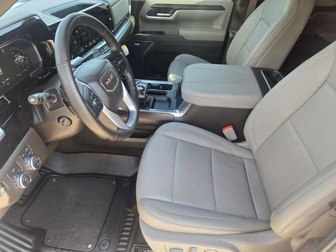 Used 2026 GMC Sierra 1500 SLT w/ SLT Convenience Package AWD/4WD image 11