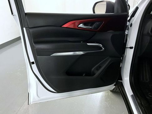 Certified 2024 Chevrolet Traverse Z71 image 9