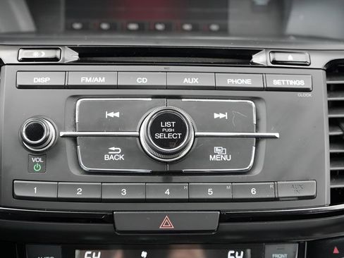 Used 2017 Honda Accord Sport image 33