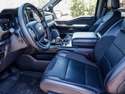 Used 2025 Ford F150 Raptor AWD/4WD image 23