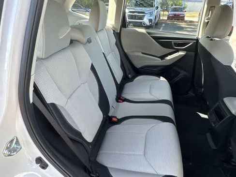 Used 2023 Subaru Forester AWD/4WD image 18