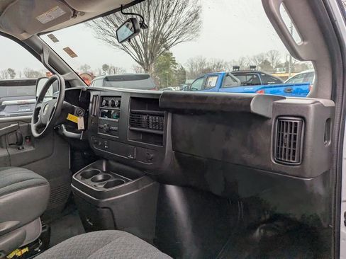 Used 2024 Chevrolet Express 2500 w/ Driver Convenience Package image 11