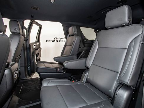 Used 2026 Chevrolet Tahoe Z71 w/ Comfort Package AWD/4WD image 15