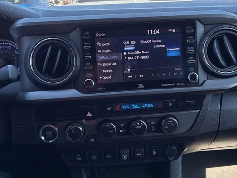 Used 2021 Toyota Tacoma TRD Sport w/ TRD Premium Sport Package image 7