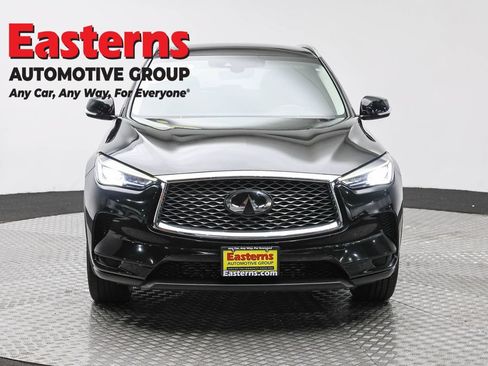 Used 2023 INFINITI QX50 Luxe AWD/4WD image 2