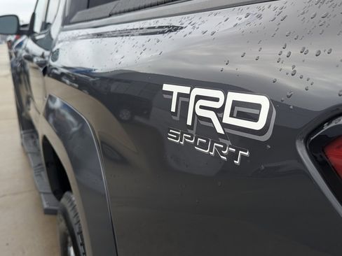 Used 2024 Toyota Tacoma TRD Sport w/ TRD Sport Upgrade Package image 10