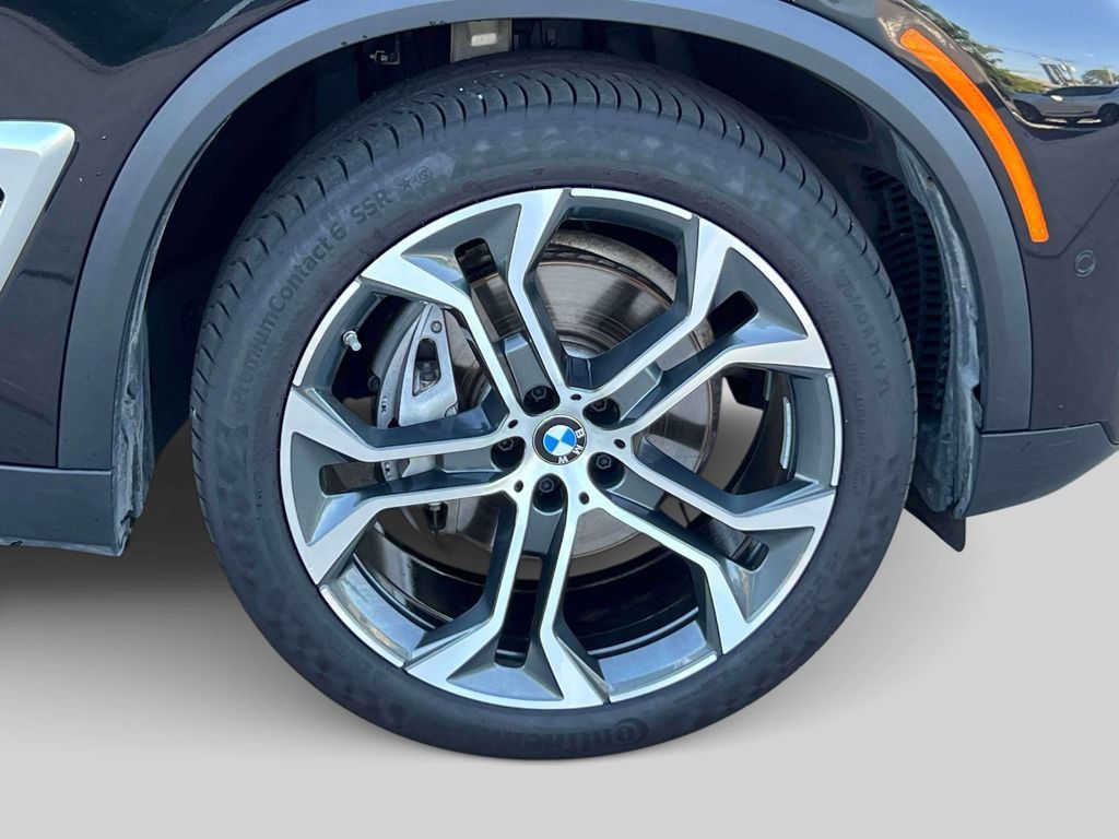 Certified 2026 BMW X5 xDrive40i AWD/4WD image 8