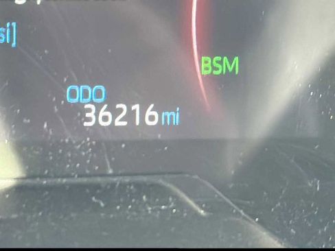 Used 2024 Toyota RAV4 XLE image 8