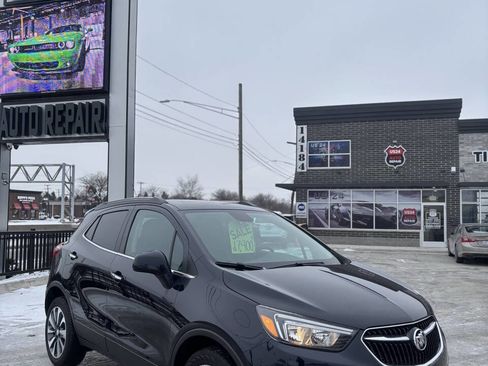 Used 2022 Buick Encore Preferred w/ Safety Package AWD/4WD image 1