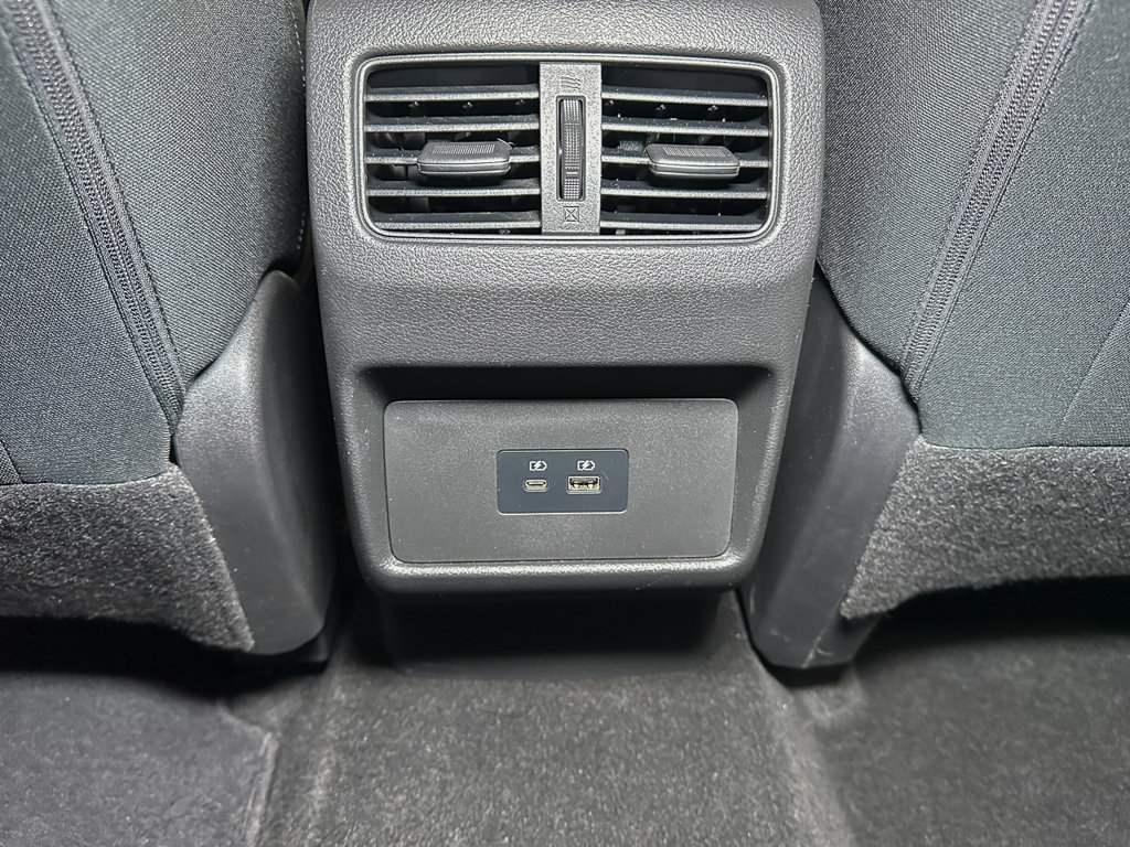Used 2021 Nissan Rogue SV AWD/4WD image 22