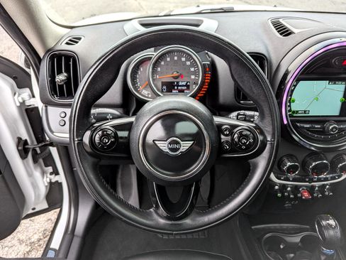 Used 2017 MINI Cooper Countryman S image 16