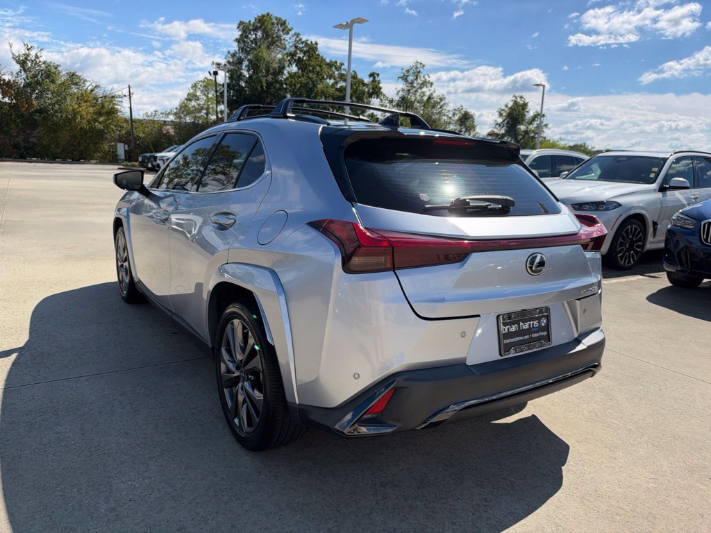 Used 2024 Lexus UX 250h F Sport FWD image 3