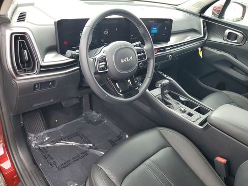 Used 2025 Kia Sorento S w/ Panoramic Sunroof Package FWD image 6