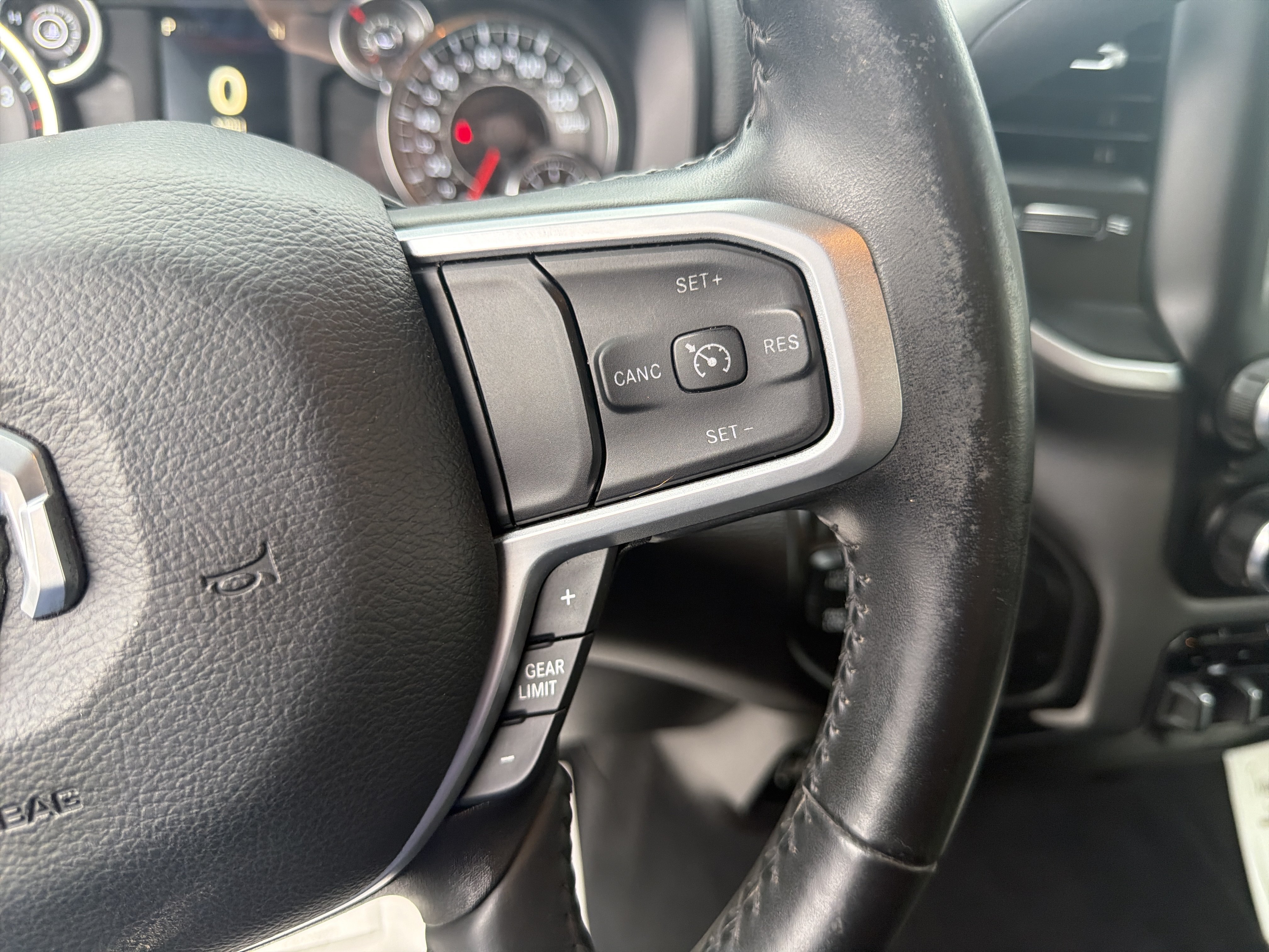 Used 2024 RAM 2500 Big Horn AWD/4WD image 19