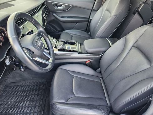 Used 2020 Audi Q7 3.0T Premium Plus w/ Premium Plus Package AWD/4WD image 4
