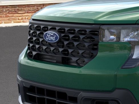 New 2025 Ford Maverick XLT w/ XLT Luxury Package image 18