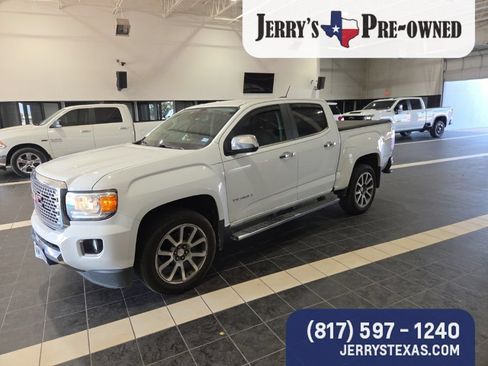 Used 2019 GMC Canyon Denali RWD image 1