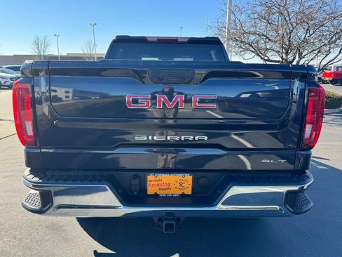 Used 2025 GMC Sierra 1500 SLT AWD/4WD image 4