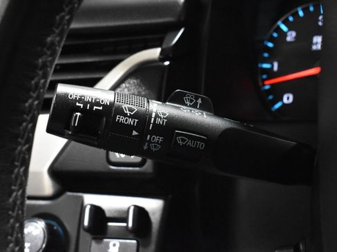 Used 2020 GMC Yukon Denali image 16