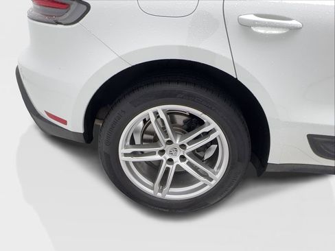 Used 2023 Porsche Macan Turbo AWD/4WD image 14