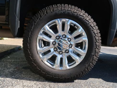 Used 2022 GMC Sierra 2500 Denali w/ Denali Ultimate Package image 47