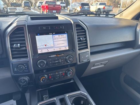 Used 2019 Ford F150 XLT w/ Equipment Group 302A Luxury image 22