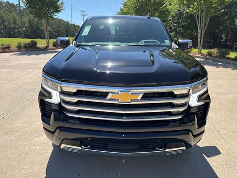 New 2025 Chevrolet Silverado 1500 High Country image 16