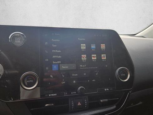 Used 2025 Lexus NX 250 FWD image 22