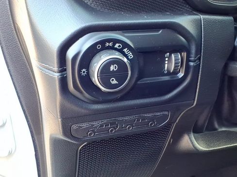 Used 2024 Jeep Gladiator Mojave w/ Convenience Group AWD/4WD image 19