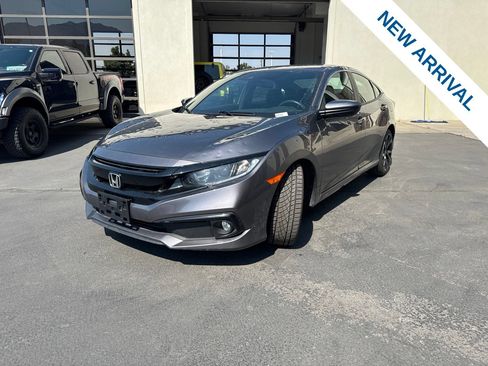 Used 2019 Honda Civic Sport image 4
