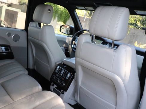 Used 2017 Land Rover Range Rover HSE AWD/4WD image 49
