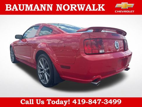 Used 2007 Ford Mustang GT RWD image 5
