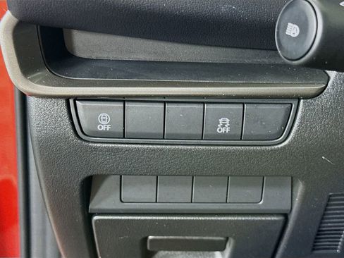 Used 2022 MAZDA MAZDA3 s FWD image 20