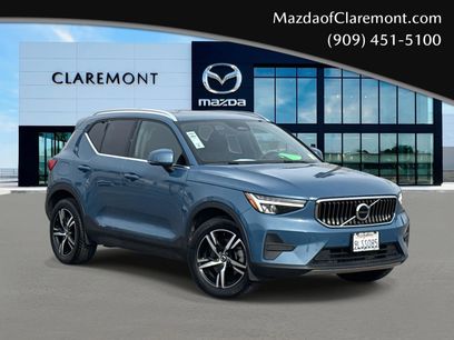 Used 2024 Volvo XC40 B5 Core