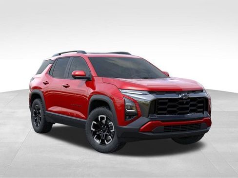 New 2026 Chevrolet Equinox ACTIV w/ Convenience Package III AWD/4WD image 7