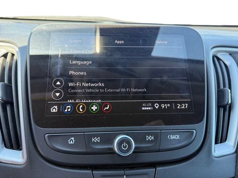 Used 2025 Chevrolet Malibu LT FWD image 15