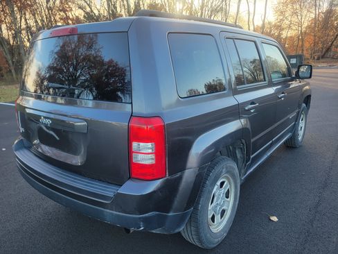 Used 2015 Jeep Patriot Sport w/ Power Value Group image 7
