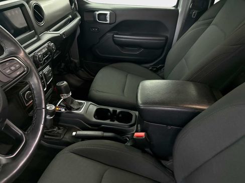 Used 2021 Jeep Gladiator Sport AWD/4WD image 20