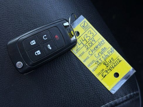 Used 2014 Chevrolet Cruze LT w/ RS Package image 32
