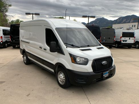 Used 2023 Ford Transit 250 Medium Roof AWD image 7