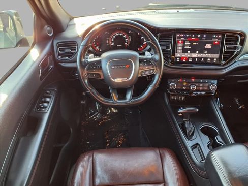 Used 2023 Dodge Durango GT image 4