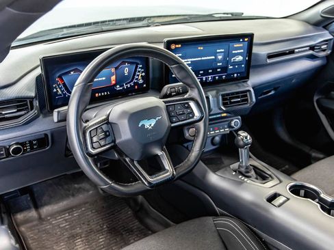Used 2024 Ford Mustang Coupe RWD image 9