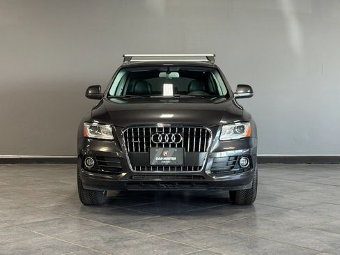 Used 2015 Audi Q5 2.0T Premium Plus w/ Technology Package AWD/4WD image 2
