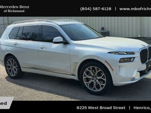 Used 2025 BMW X7 xDrive40i AWD/4WD image 4