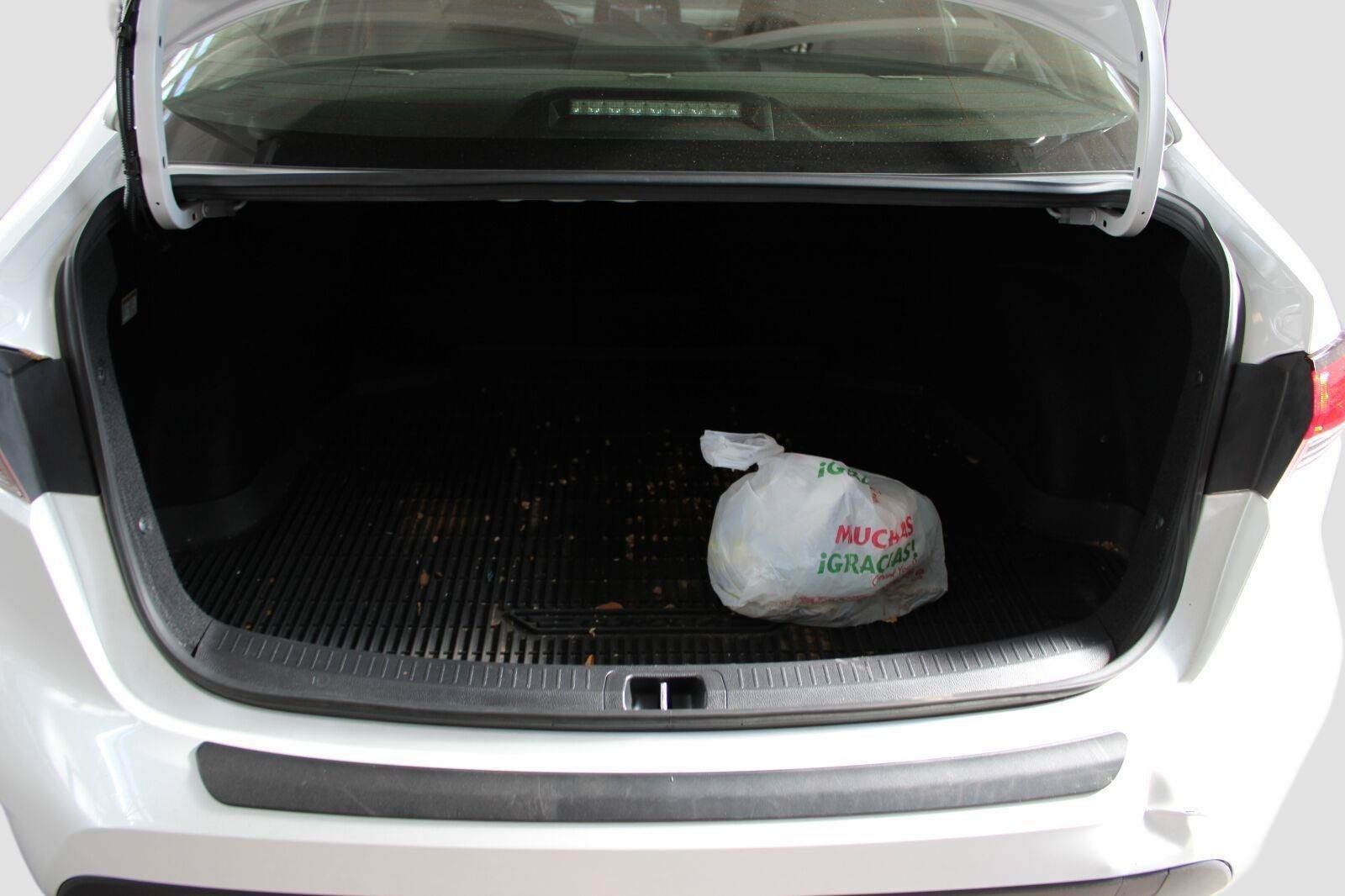 Used 2022 Toyota Corolla LE FWD image 20