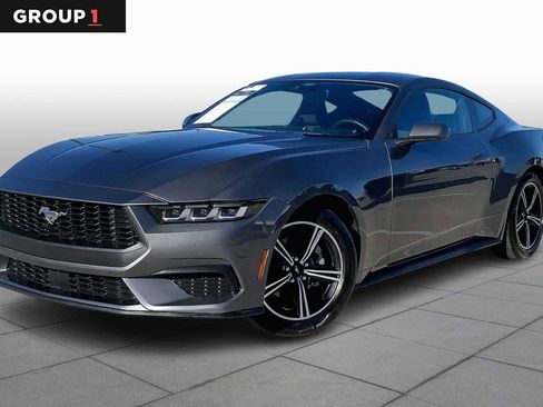 Used 2024 Ford Mustang EcoBoost image 1