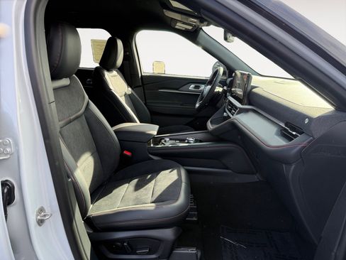 New 2026 Ford Explorer ST image 19