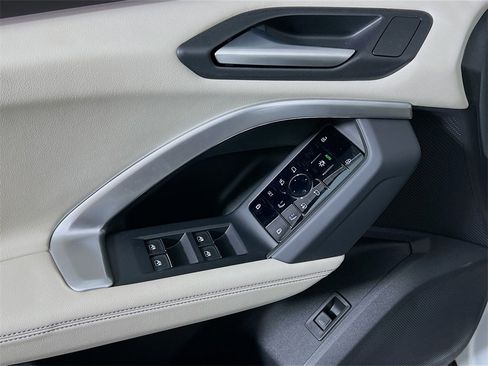 New 2025 Audi Q5 Premium image 19